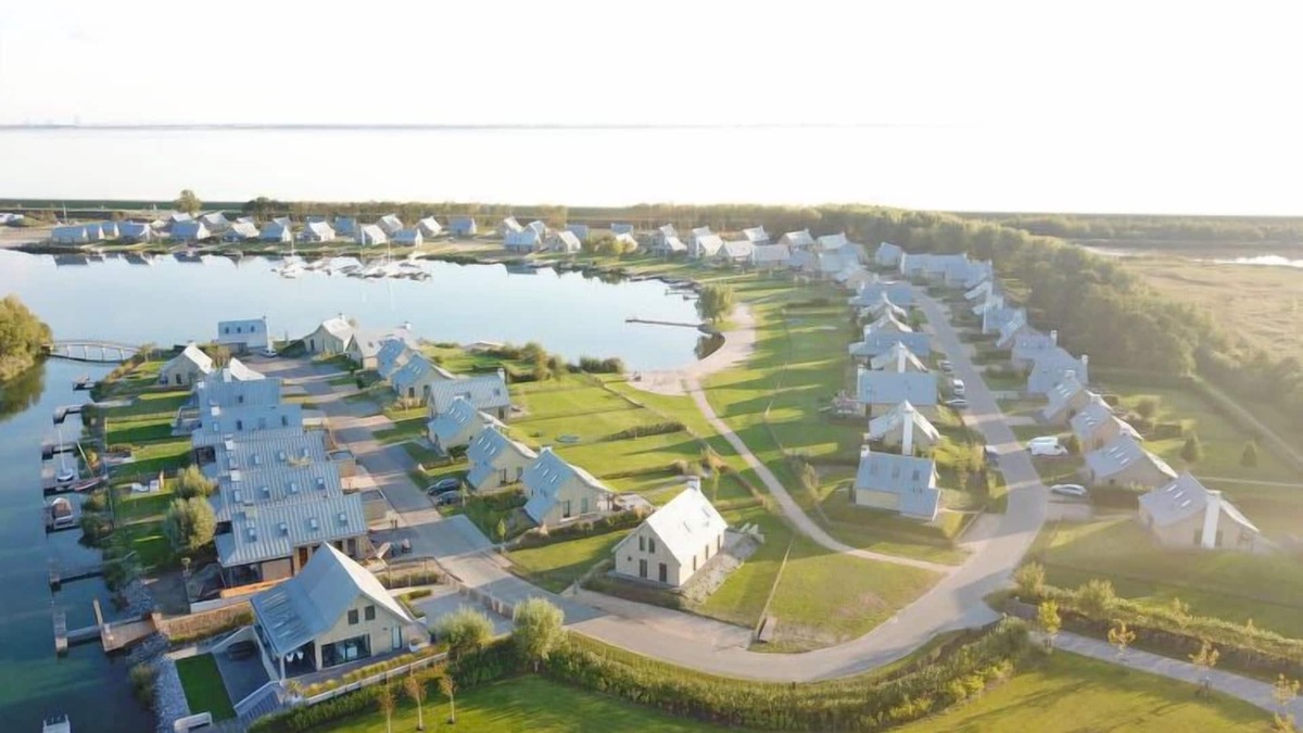 Tholen House | Oesterdam Resort by Interhome