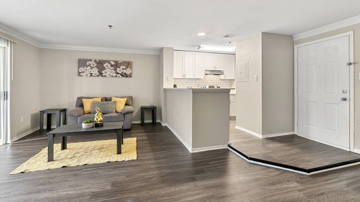 Dunwoody Apartment | ❤ of Atlanta♣Pool♣Balcony♣Parking♣Smart TV♣Gym