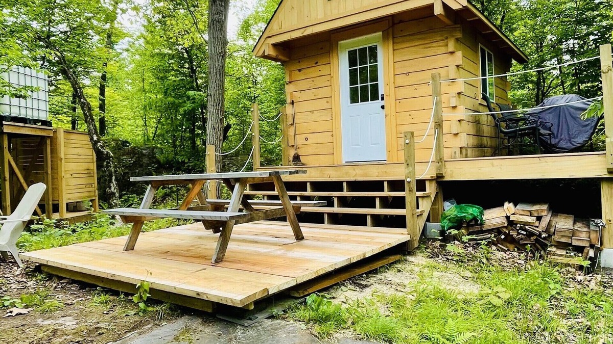 Seguin Cabin | Off-Grid Zen Cabin