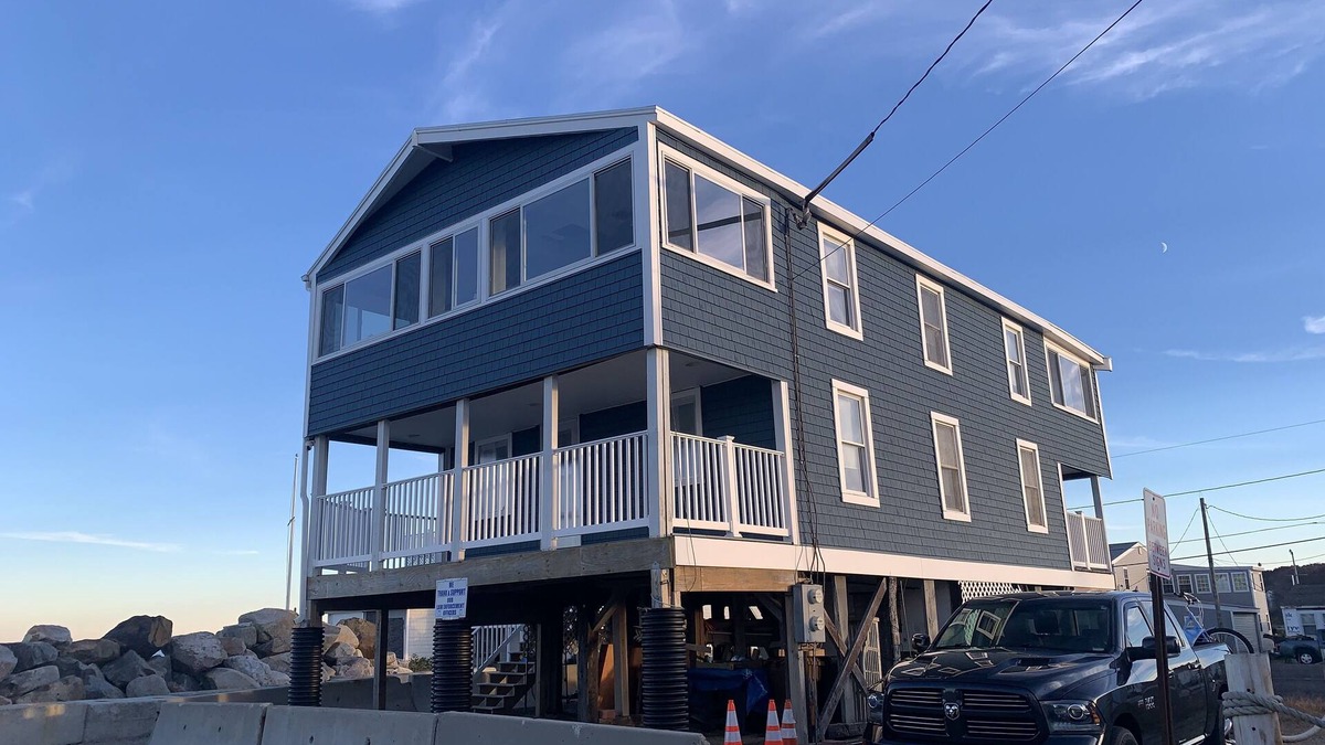 Camp Ellis House | Off season rate and 10 nights for the price of 7! September 2-12