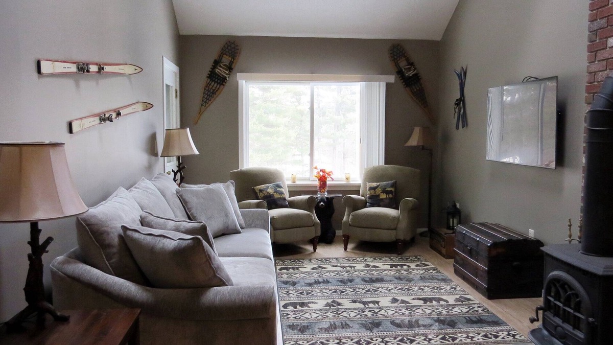 Bartlett Condo | Official Seasons RMC Condo 11G - 2 bedrooms + loft - sleeps 10 - No Fees