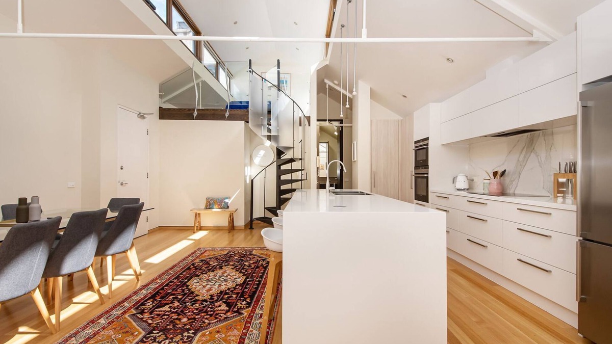 Collingwood Apartment | Oh So Collingwood - Discreetly secluded within an iconic c1880's building.