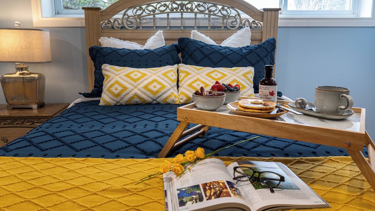 Wexford House | OH, so cozy!