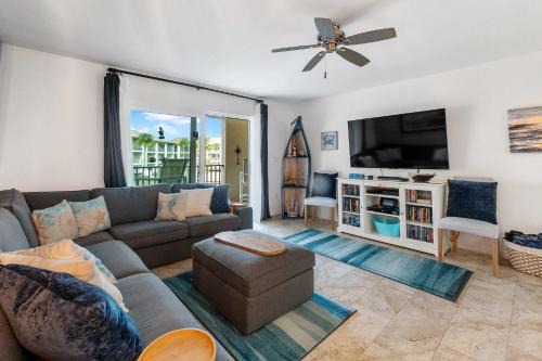 Surfcrest Village House | Ohana Bliss l 2 Pools l Walk to Beach