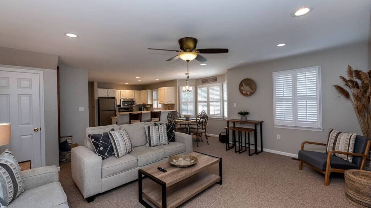 Green Creek House | Ohana Hideaway- New Rental 2023! 9 min to beach