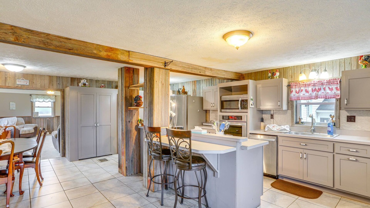 New Haven  Huron County House | Ohio Countryside Getaway: 14 Mi to Ashland