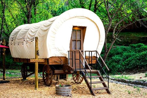 Houston House | Ohio Glamping Destination in this Covered Wagon in Arcanum