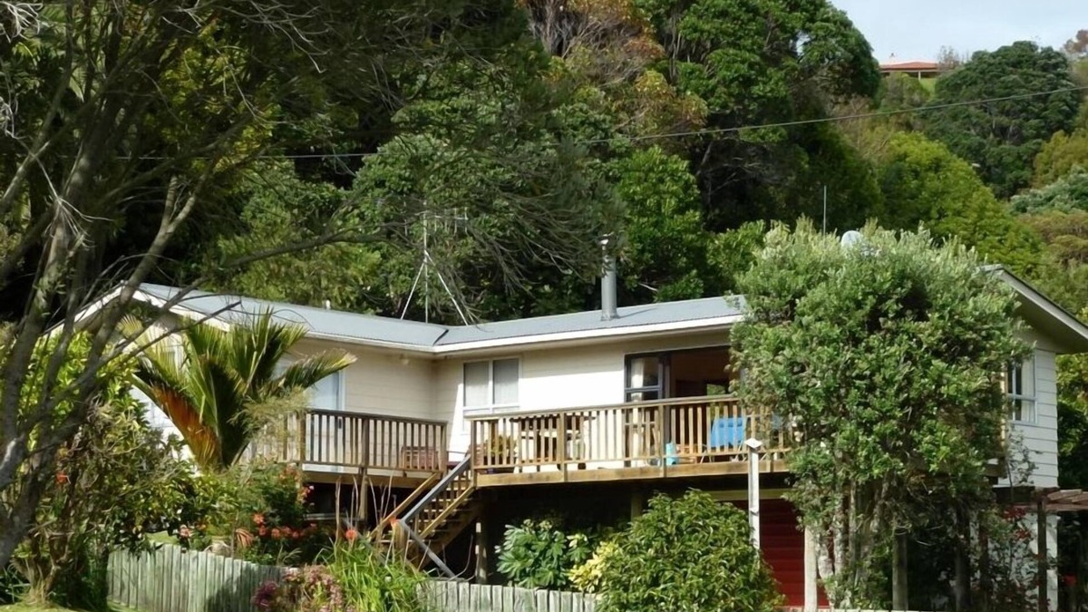 Waiotahi House | Ohiwa Bach By the Sea