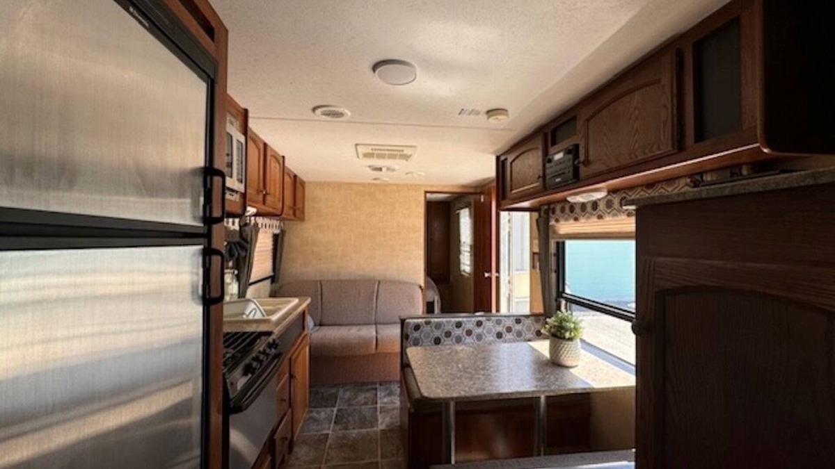 Blind Bay Resort | Okanagan Beachfront RV on SHUSWAP LAKE