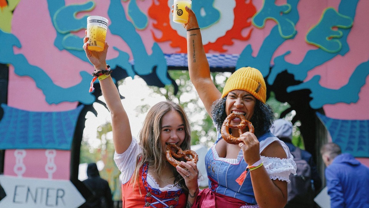 Allach-Untermenzing RV Rental | Oktoberfest and Springfest All Inclusive Camping