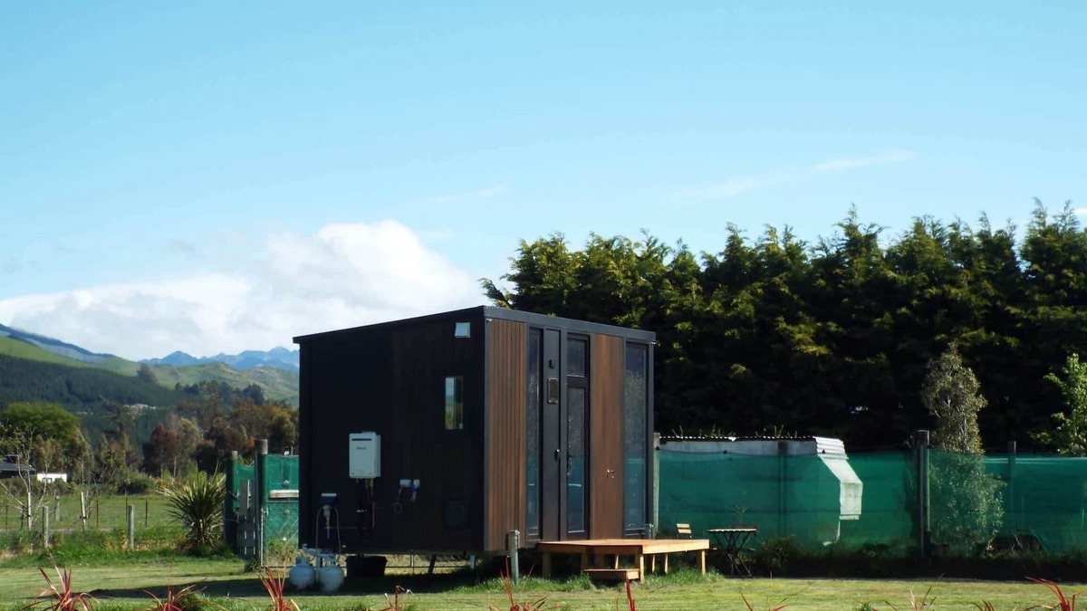 Wairau Valley House | Okuti Cottage by Tiny Away