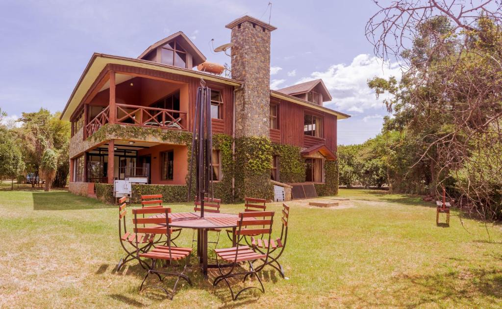 Naivasha Apartment | Ol-Kine Cottage at The Great Rift Valley Lodge & Golf Resort Naivasha