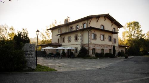 Arbizu Hotel | OLATZEA LANDA HOTELA
