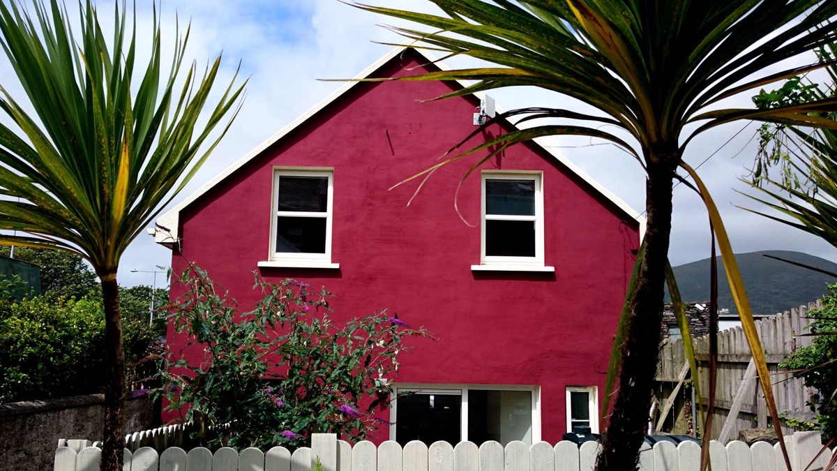 Cahirciveen Apartment | Old Abbey View Townhouse Apartment