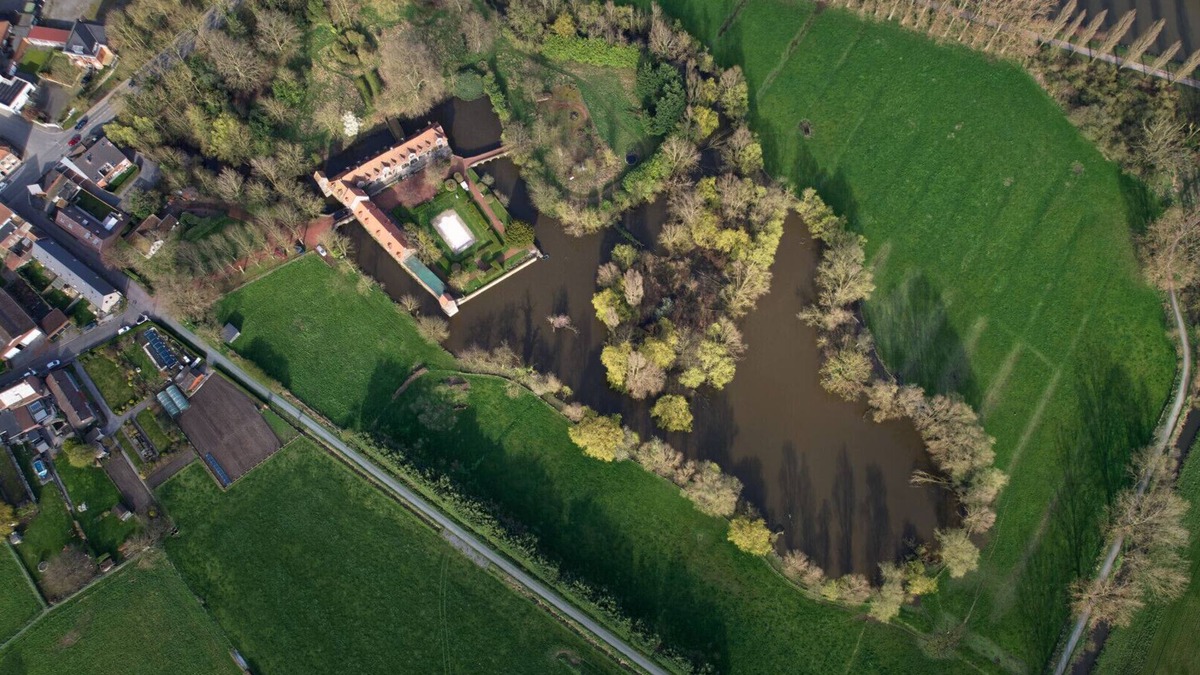 Pecq House | Old Château de Pecq