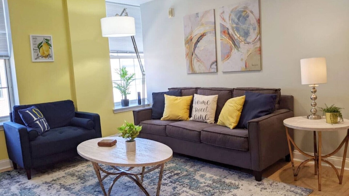 Old City Apartment | Old City Apt Near Independent Hall and Liberty Bell