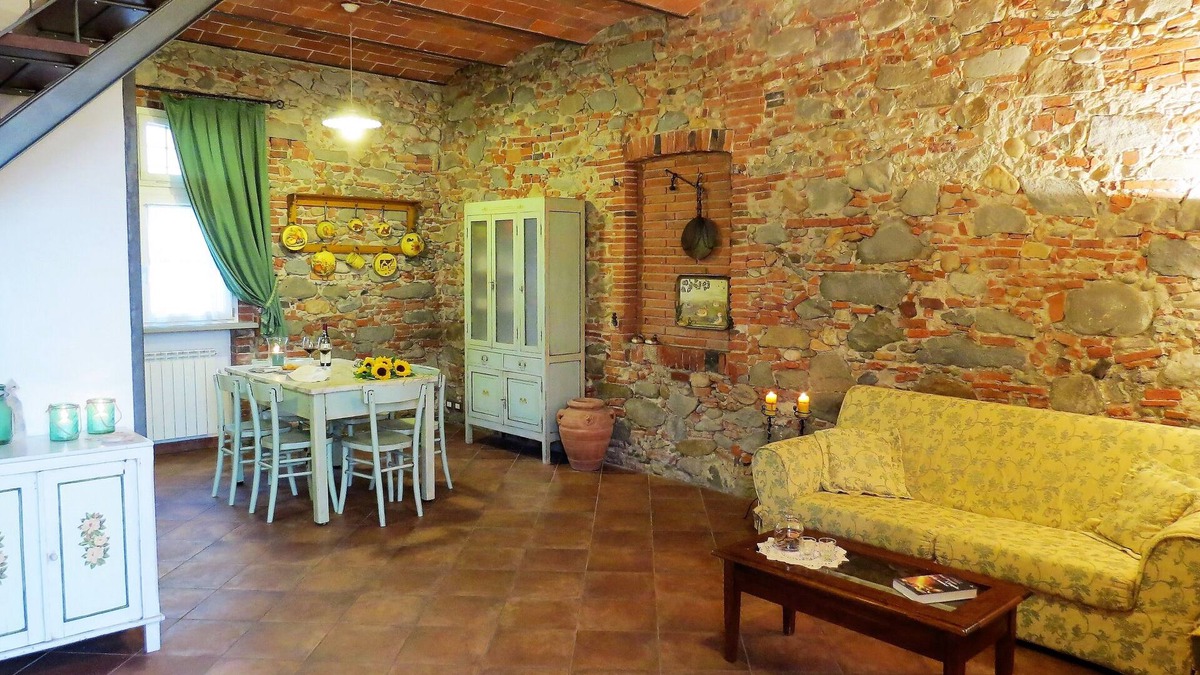 Altopascio Cottage | Old cottage in the heart of Tuscany, quiet, near Lucca, Florence, Pisa, Siena