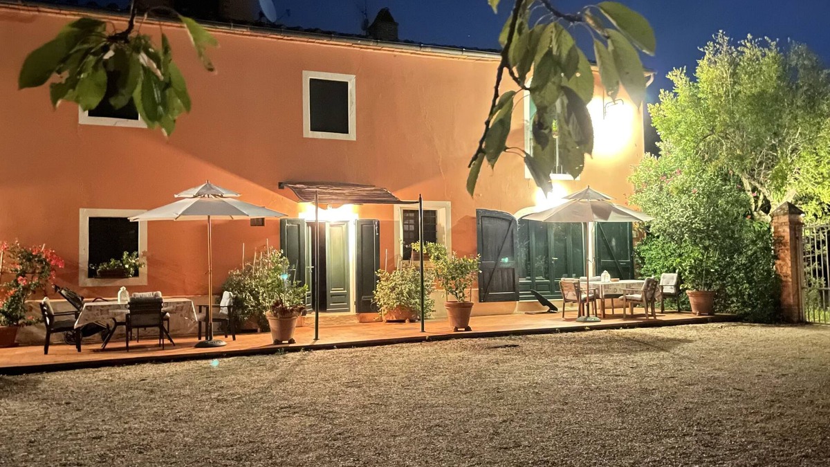 Larciano Apartment | Old Farm in Tuscany