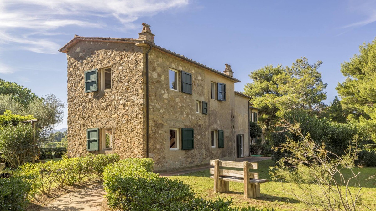 Bagnaia House | Old farmhouse at Elba overlooking two seas