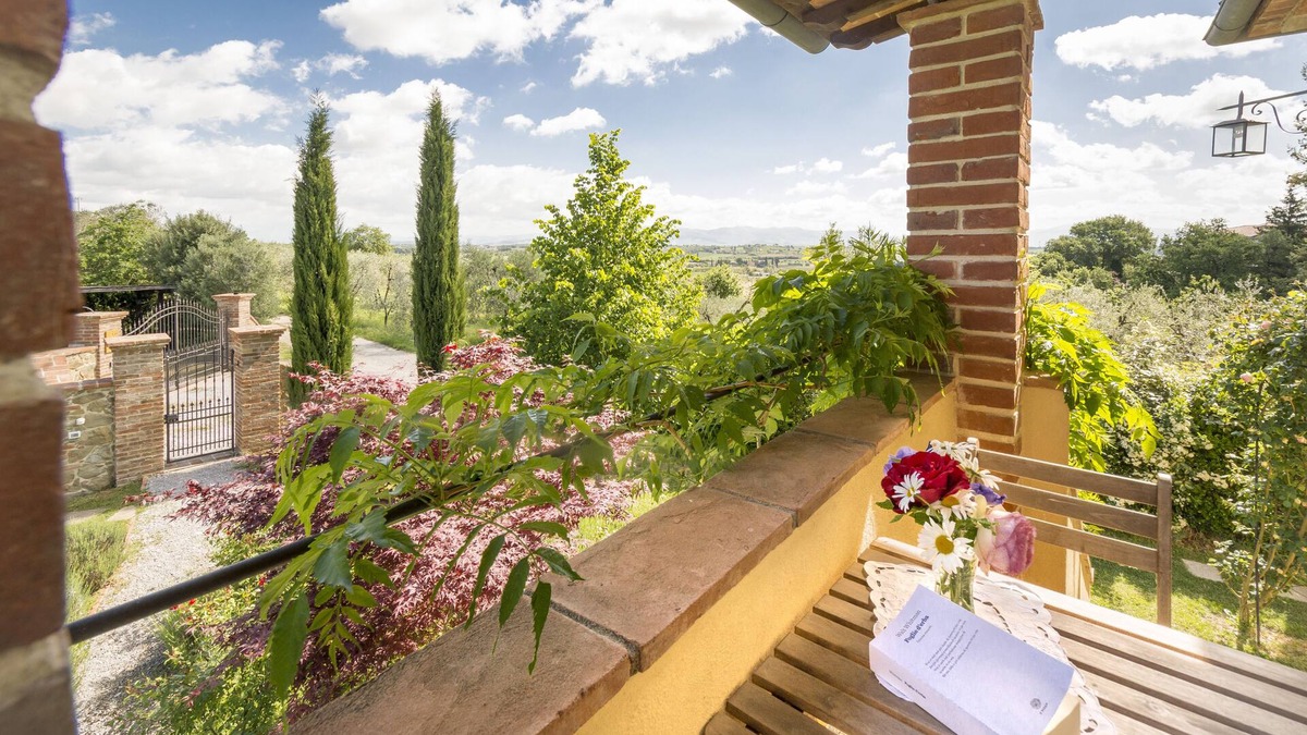 Monte San Savino Apartment | Old farmhouse surrounded by olive groves and near the village, max 2 adults, with pool