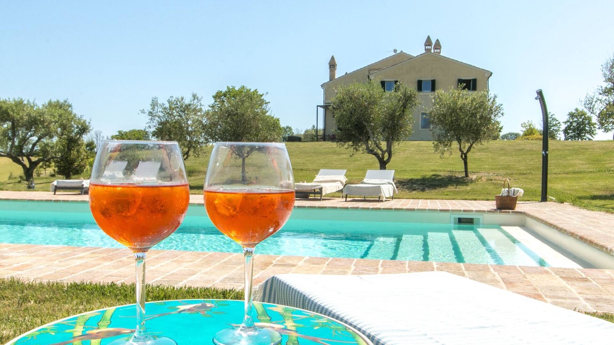 Morrovalle Villa | Old farmhouse newly renovated swimming pool, beautiful view, 20min from the sea