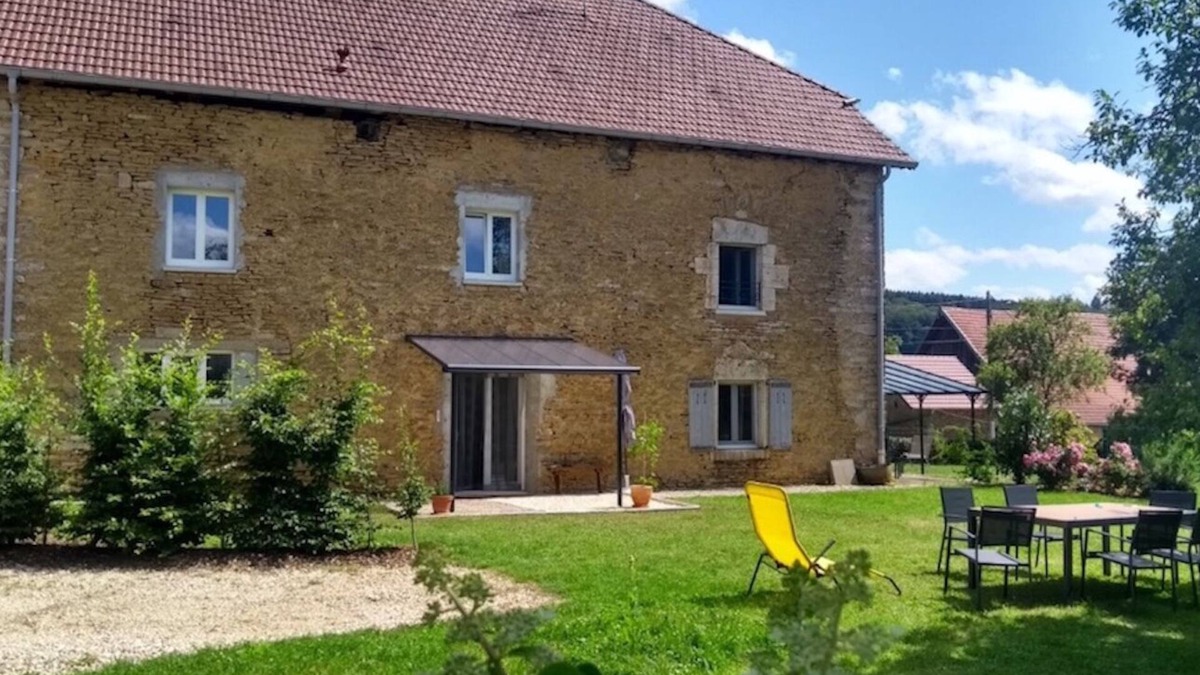 Lizine Cottage | Old farmhouse renovated in 2021, 4-star, charm, relaxation in the heart of nature