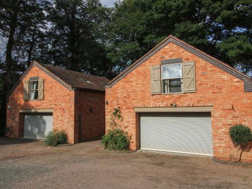 Wolverley Apartment | Old Forge Apartment