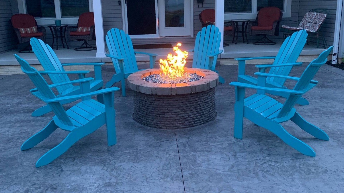 Huron House | OLD HOMESTEAD #1- STUNNING LAKE VIEWS! STEPS FROM LAKE ERIE!