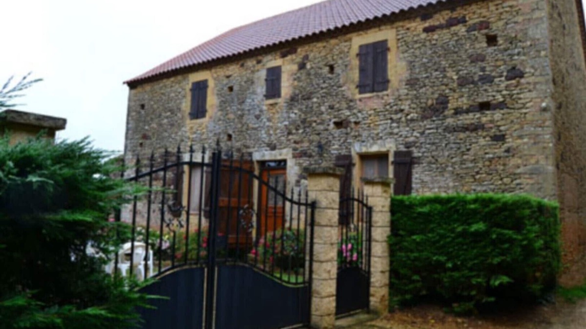 Urval House | OLD HOUSE PERIGOUDINE
