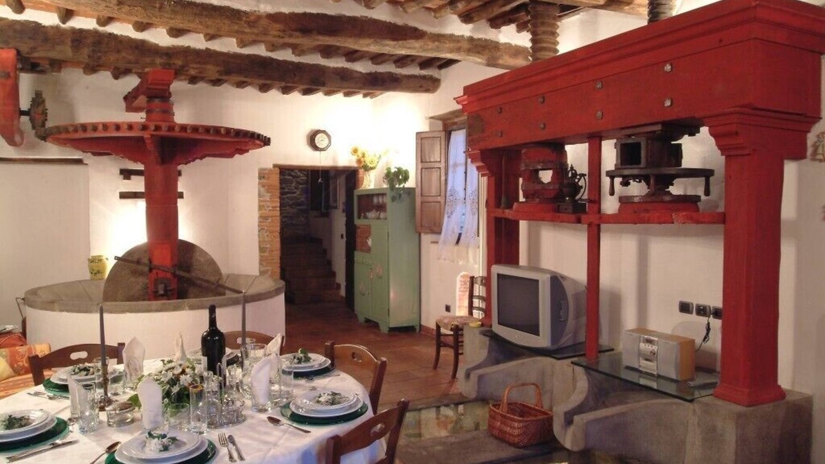 Licetro Villa | Old mill of '700 with a sea view and private pool. Lucca Comics.