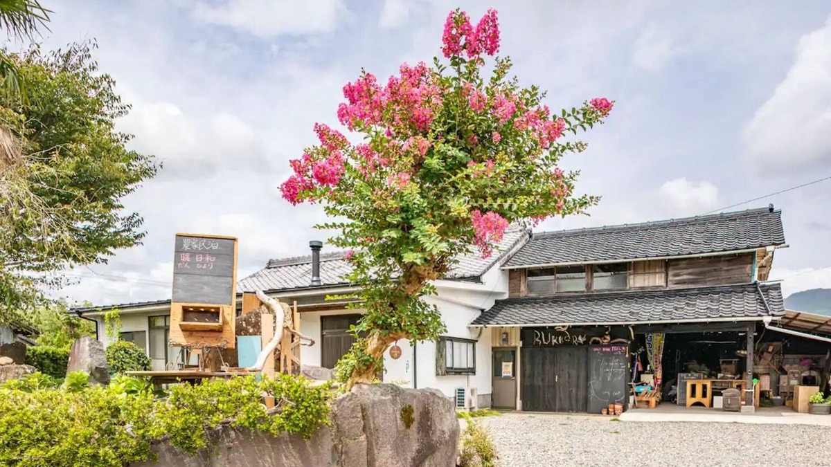 Ebino House | Old private house with pickup Old private house/Ebino Miyazaki