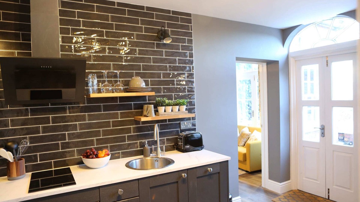 Fernhill Heath Apartment | Old Rectifying House Superior Apartment