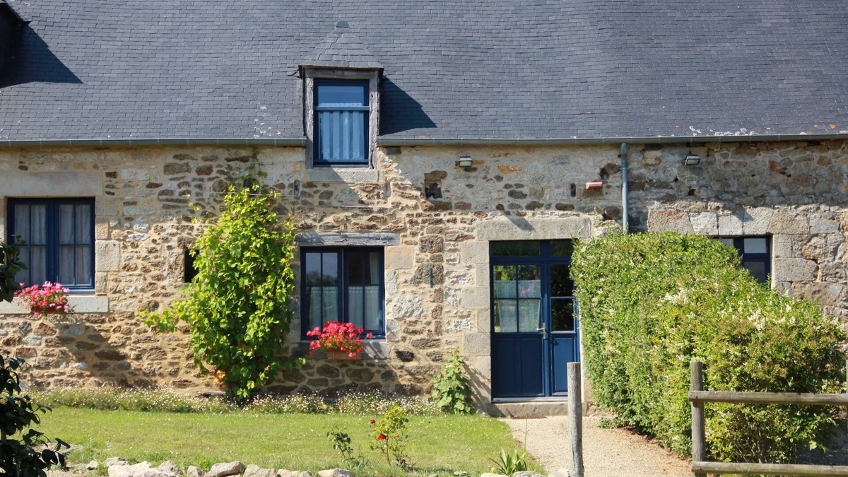 Tregon House | old restored house