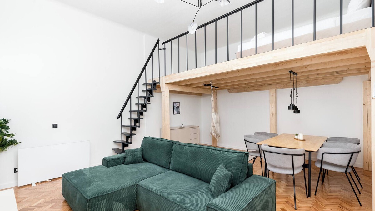 Stradom Apartment | Old Town Apartment with Mezzanine