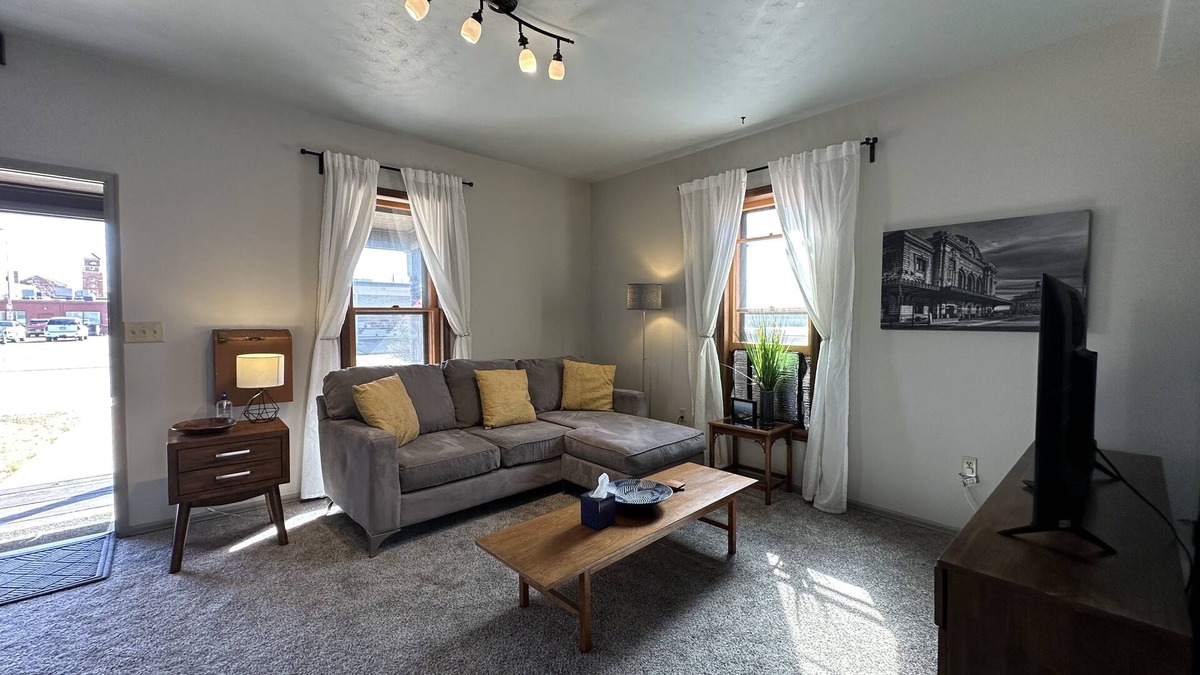 Arvada Apartment | Old Town Arvada Charm - 2 bedroom!