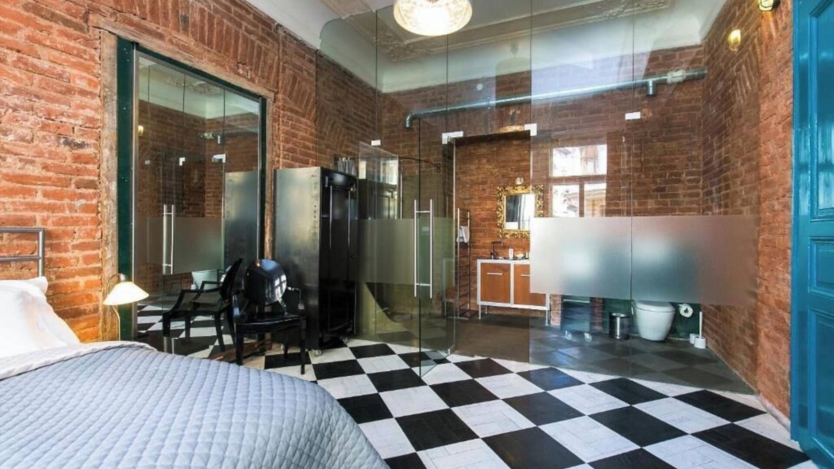 Josefov Apartment | Old Town Square, 2 Bathrooms, Unique Design