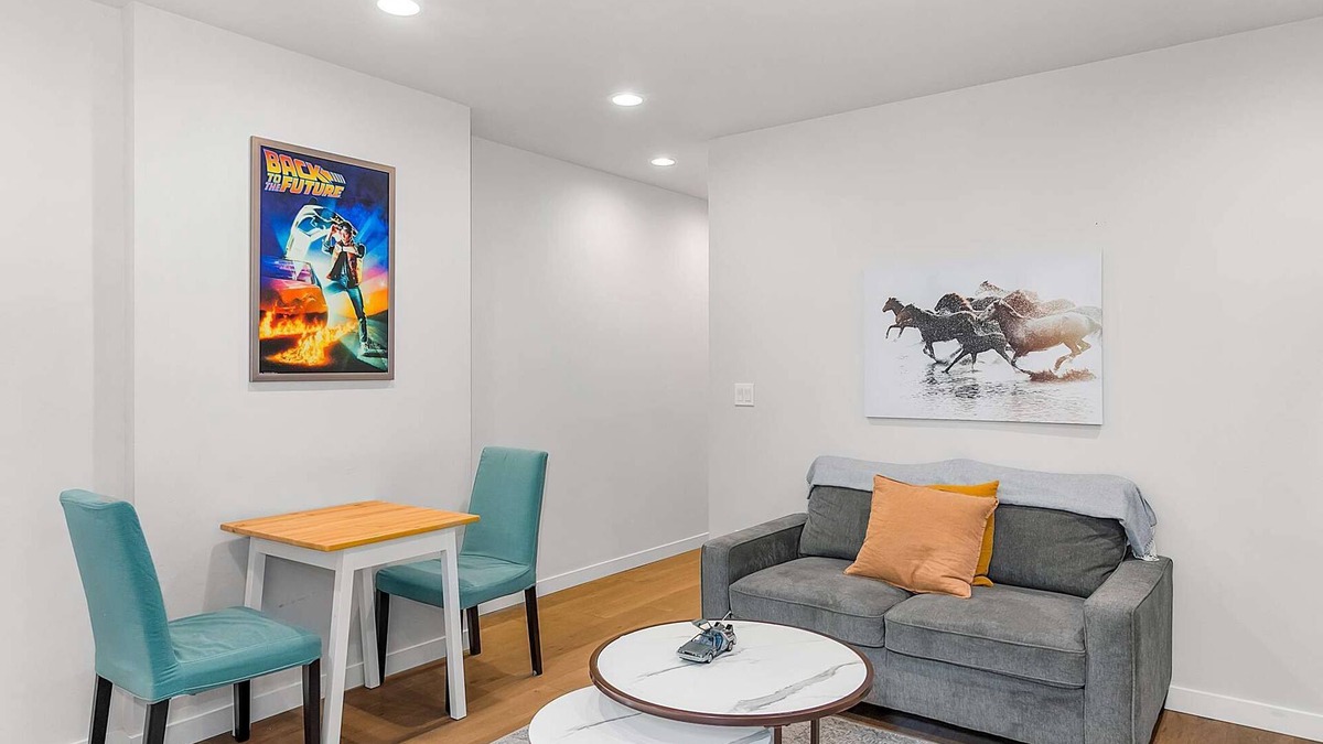 East Queen Anne Apartment | Old-Western Time Travelers Cowboys Sweet Suite