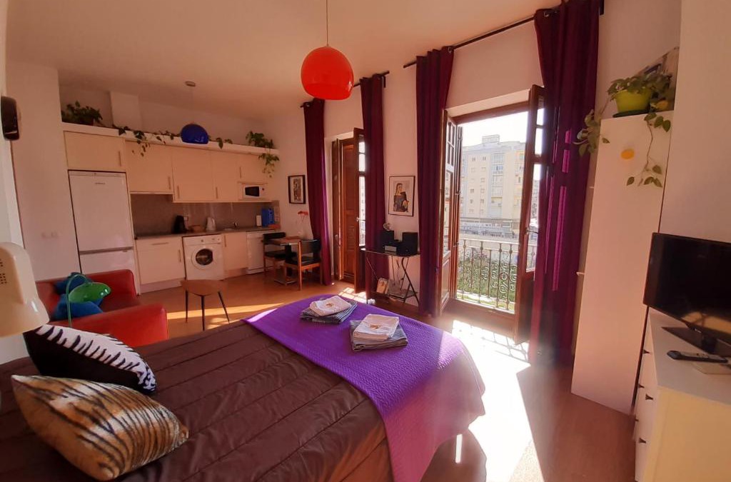 La Goleta Apartment | Ole Málaga
