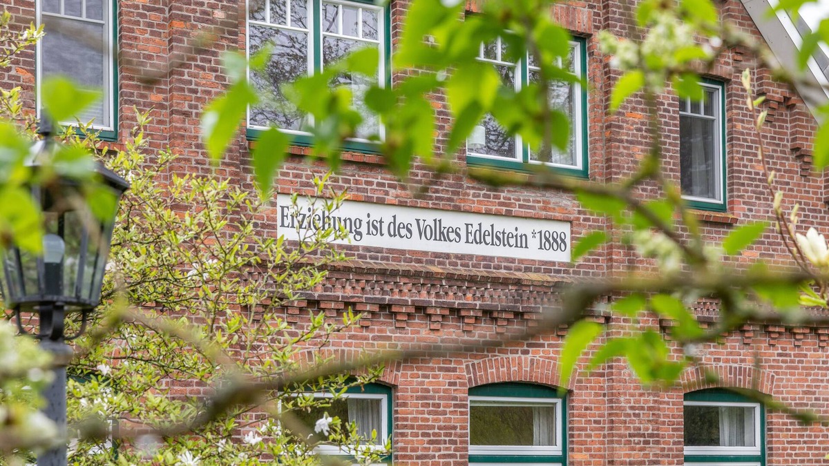 Jork Condo | Ole School apartment in Jork in the middle of the Altes Land