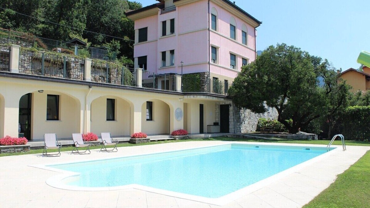 Mergozzo Apartment | Oleandro 2 apartment in Residence Villa Cerutti