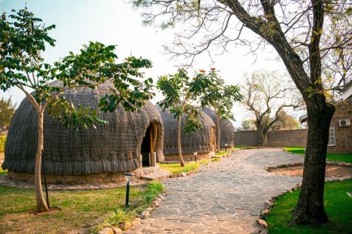 Manzini District Cabin | Olive Country Lodge - Eswatini
