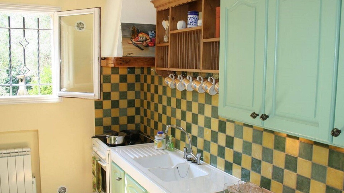 Le Bar-sur-Loup Apartment | Olive Grove Apartment with *Large Heated Pool*