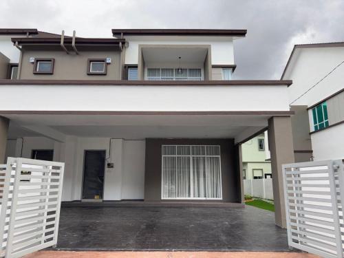 Sungai Petani House | Olive Homestay SP Saujana 5 Bedrooms 6 Toilets Mus lim Friendly