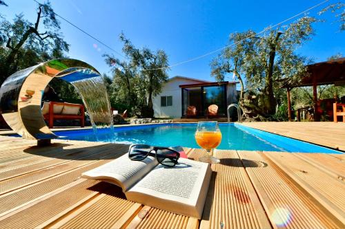 Iznik House | Olive & Lake Villa- Heated pool