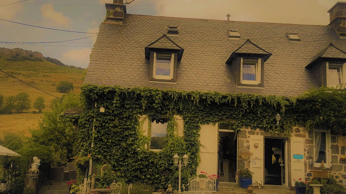 Saint-Paul-de-Salers House | Olivier's house. Welcome home