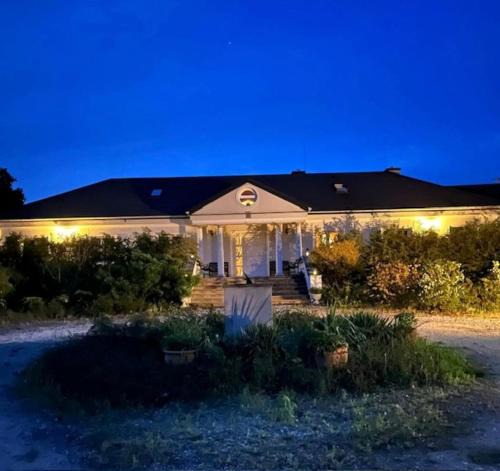 Miastkow Koscielny Bed & Breakfast | Olszynowy Dwór