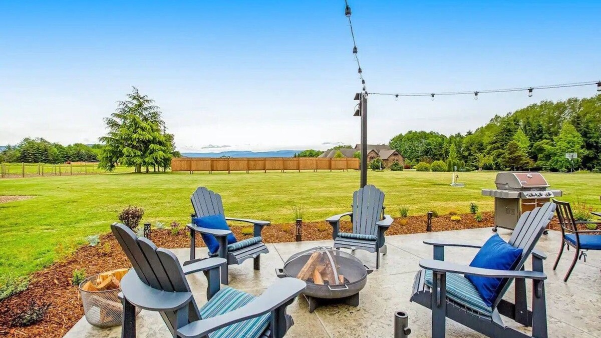 Sequim Cottage | Olympic Discovery · Mountain View, Hot Tub, Olympic NP, Golf!