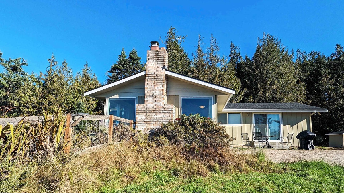 Sequim House | Olympic View Cottage Breathtaking Panoramic Views