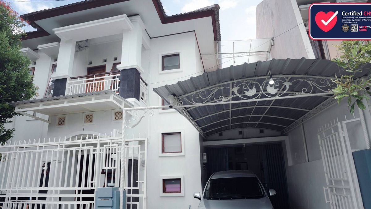 Yogyakarta House | Omah Eraai Homestay