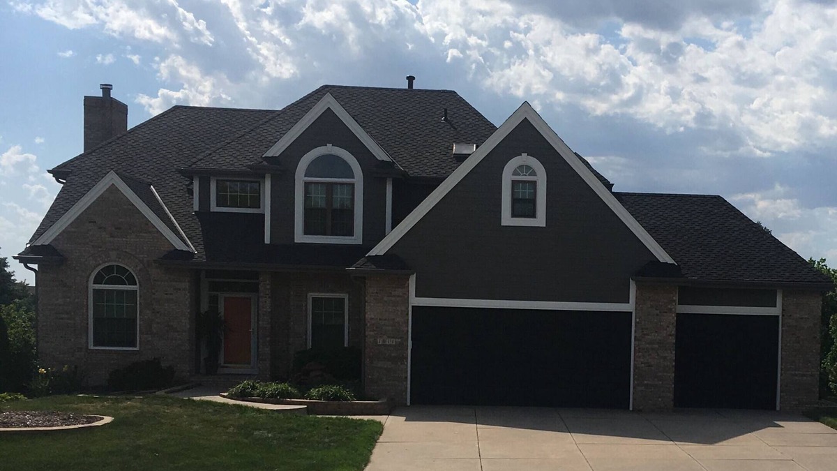 Papillion House | Omaha's Most 5 Stars
